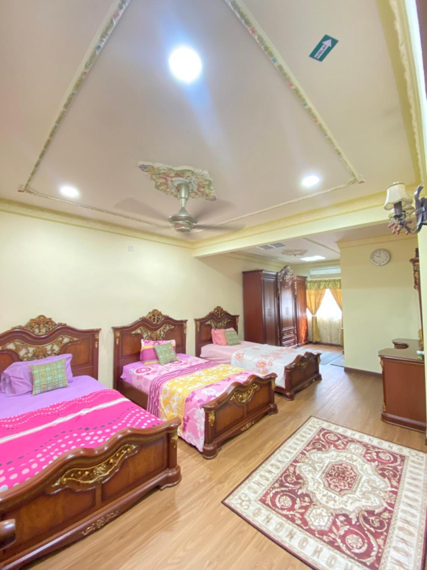 Nenda Homestay Kampong Baharu Cheras Batu Sa-Belas Eksteriør bilde