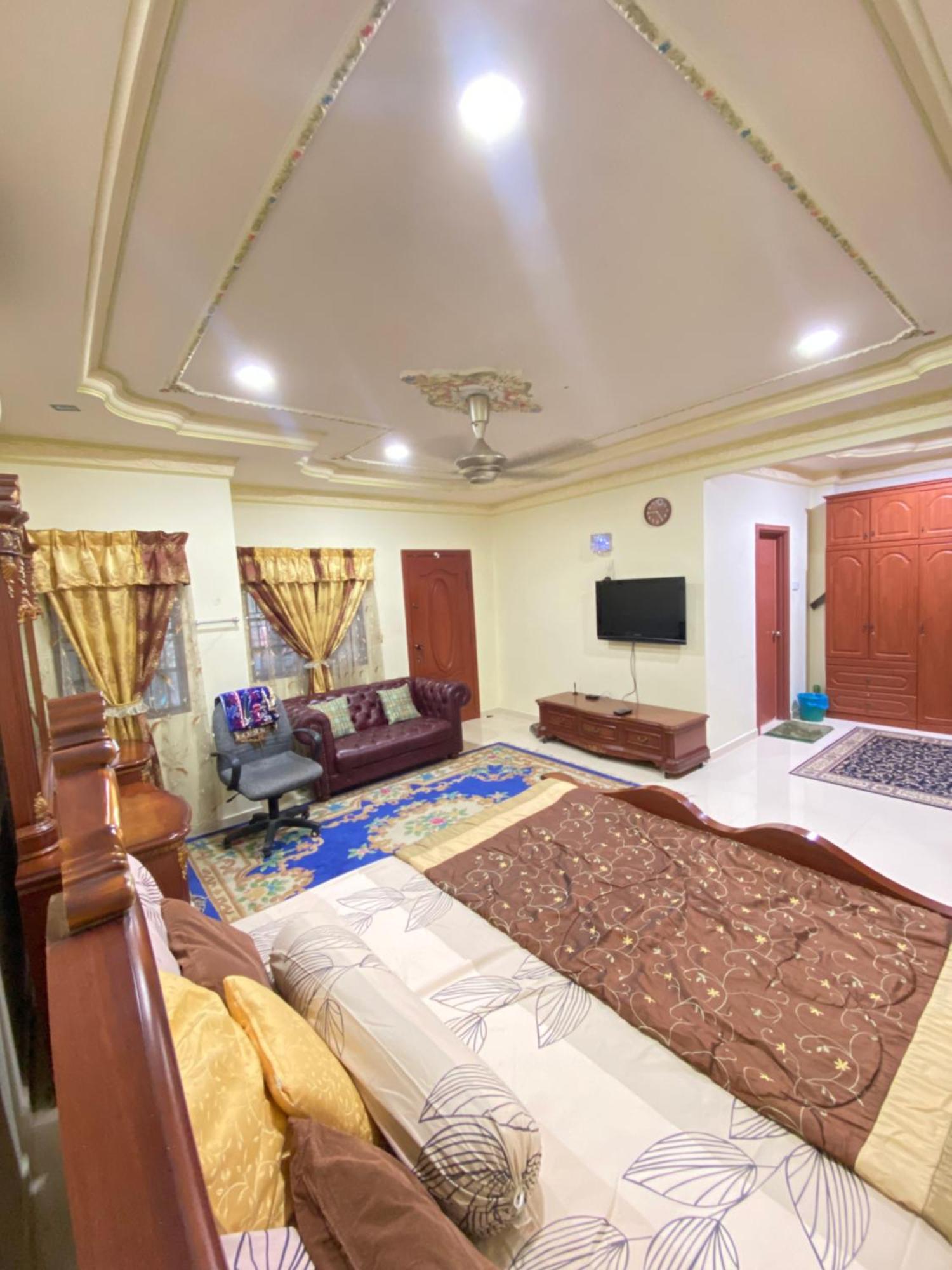 Nenda Homestay Kampong Baharu Cheras Batu Sa-Belas Eksteriør bilde